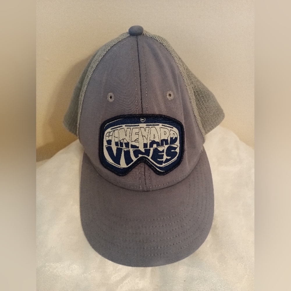 Vineyard vines gray men's  trucker hat adjustable strap